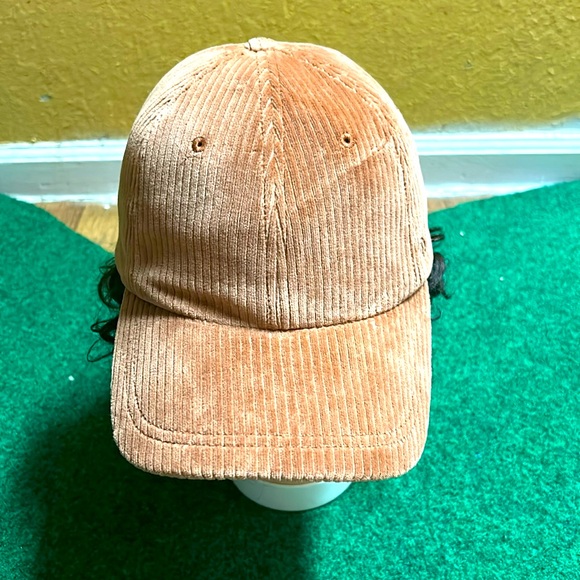 Lululemon Hat - Picture 2 of 8